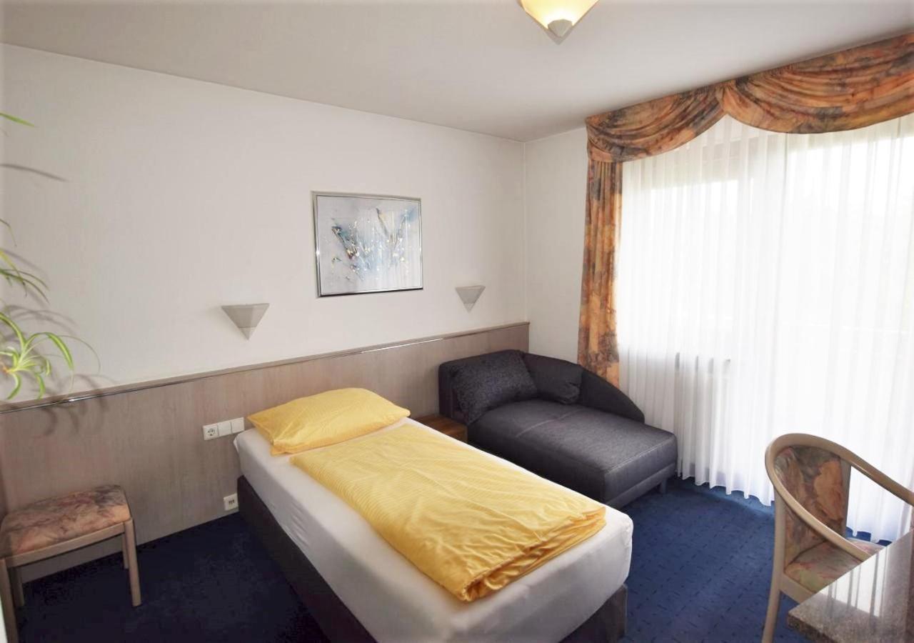 Hotel Alena - Kontaktlos Check-In Filderstadt Luaran gambar