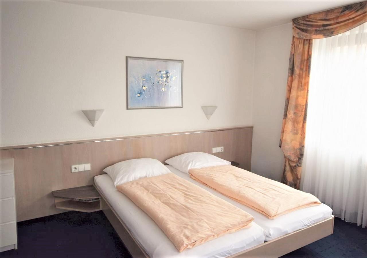 Hotel Alena - Kontaktlos Check-In Filderstadt Luaran gambar